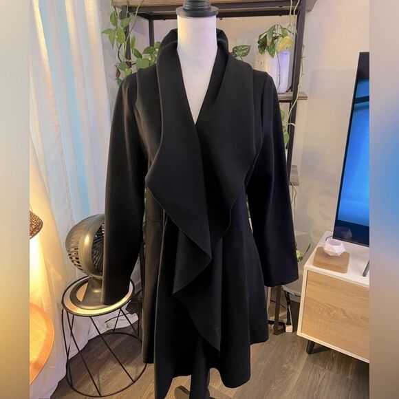 Elegant Black Women's Coat LUII L lined Heavy Hang, Flattering! - Picture 2 of 11